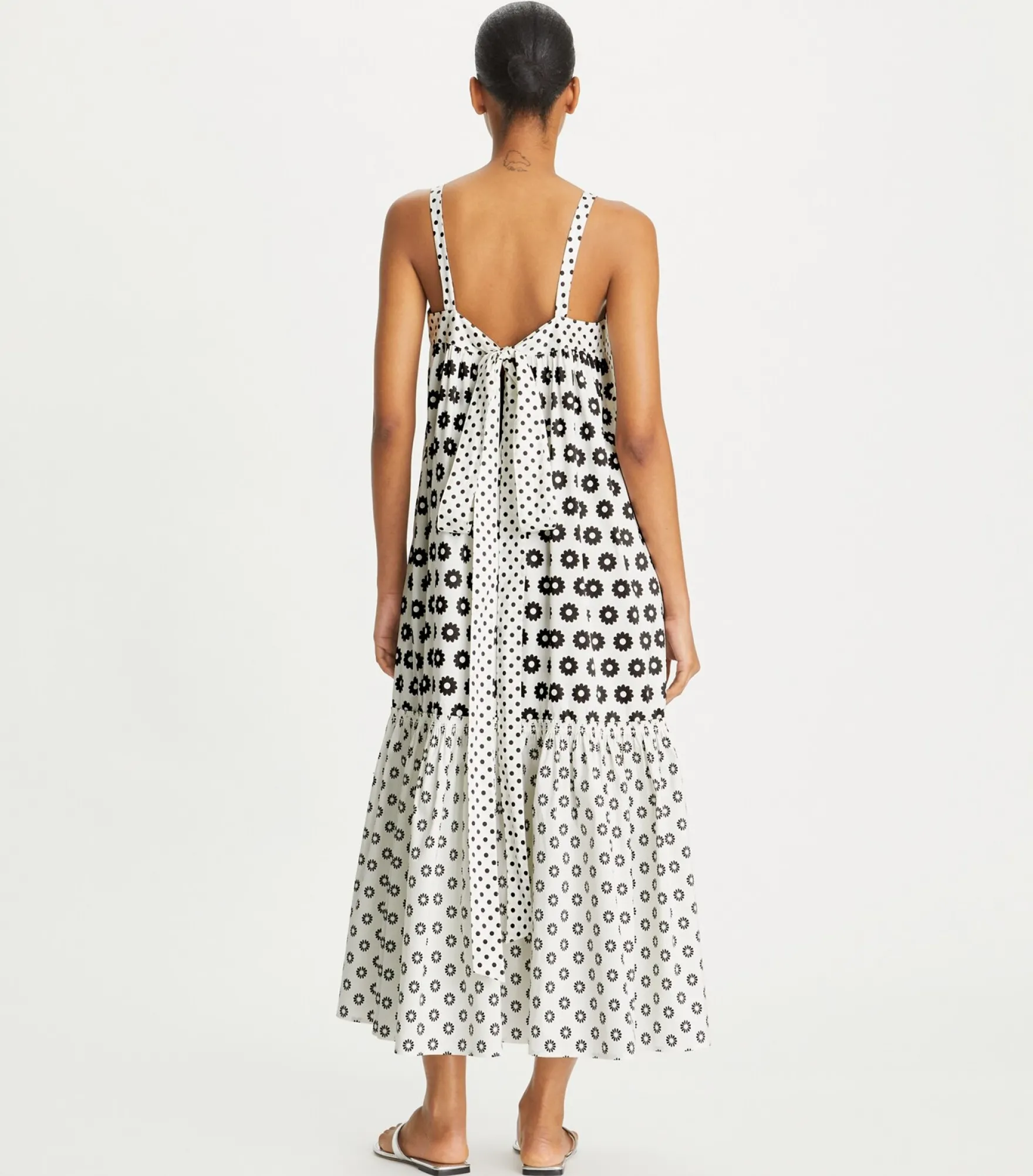 BEDRUCKTES SOMMERKLEID AUS BAUMWOLLE