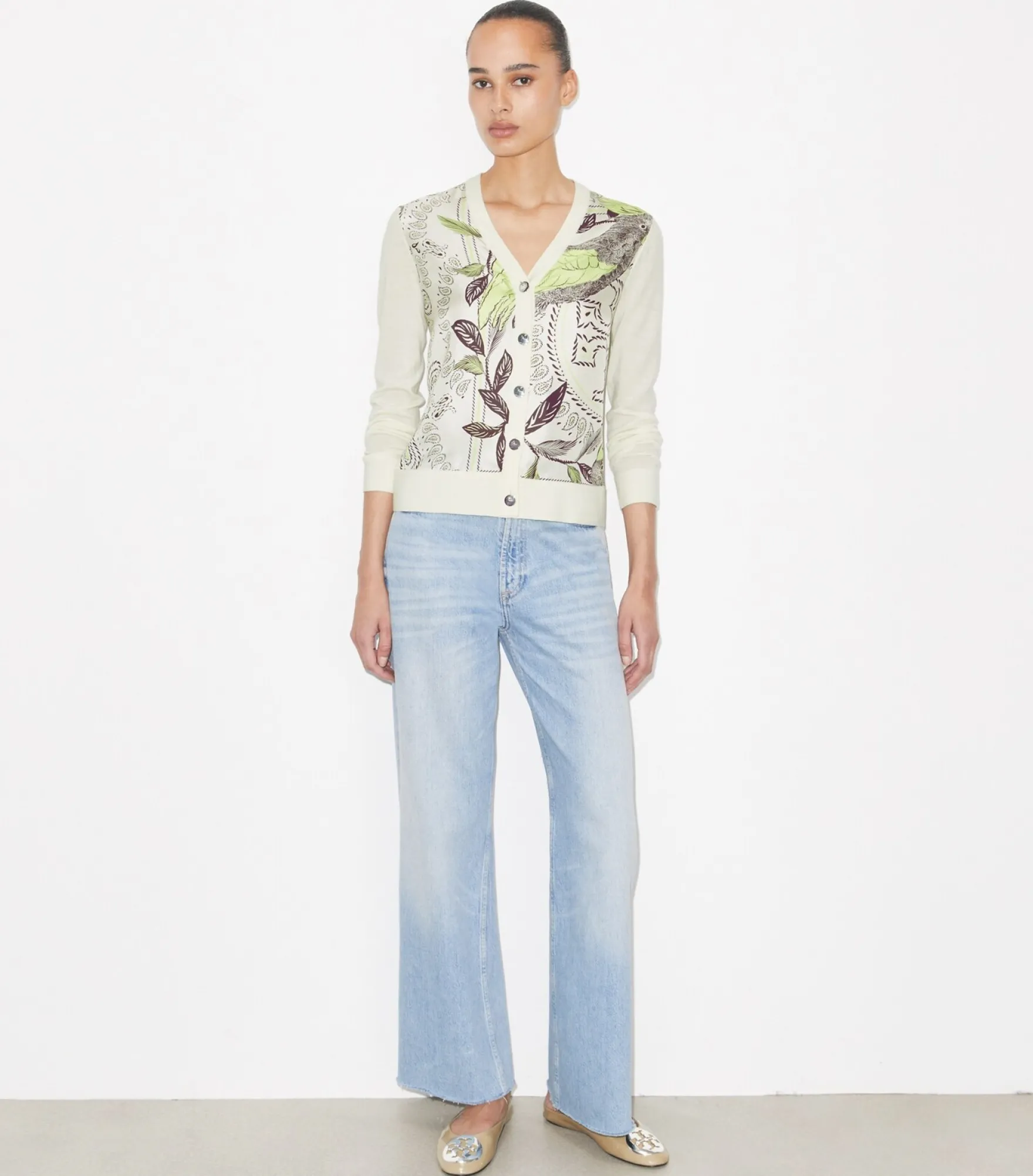 CARDIGAN MIT SEIDENVORDERSEITE