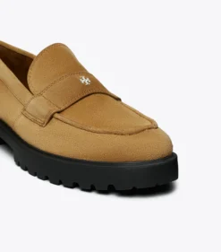 CLASSIC LUG LOAFER