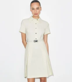 ELASTISCHES GOLFKLEID