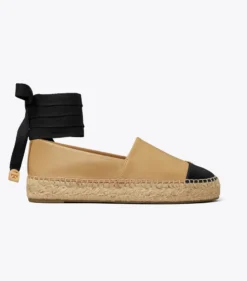 ESPADRILLE MIT ZEHENKAPPE
