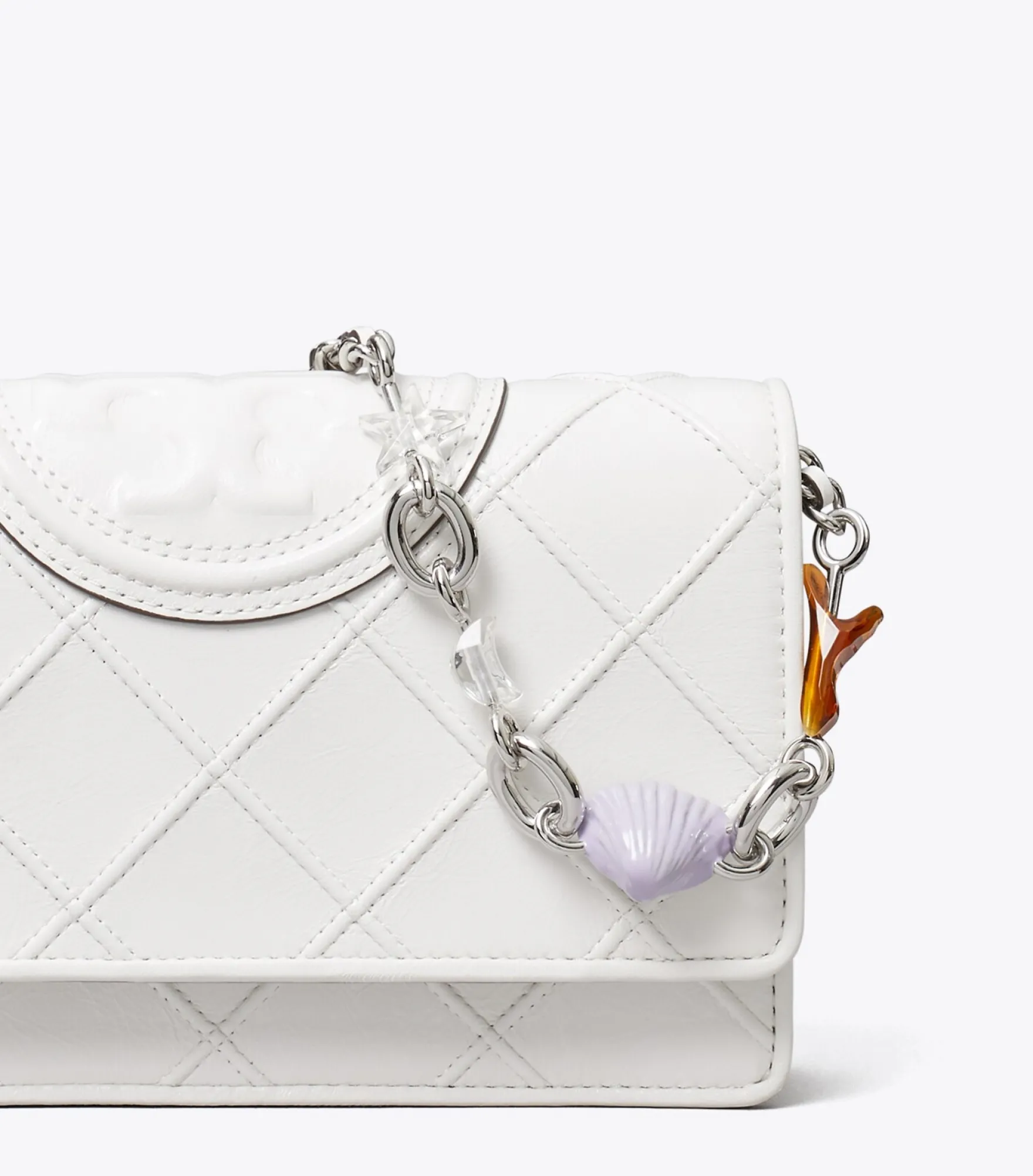 FLEMING CROSSBODY BAG MIT ANHÄNGER UND KETTENRIEMEN