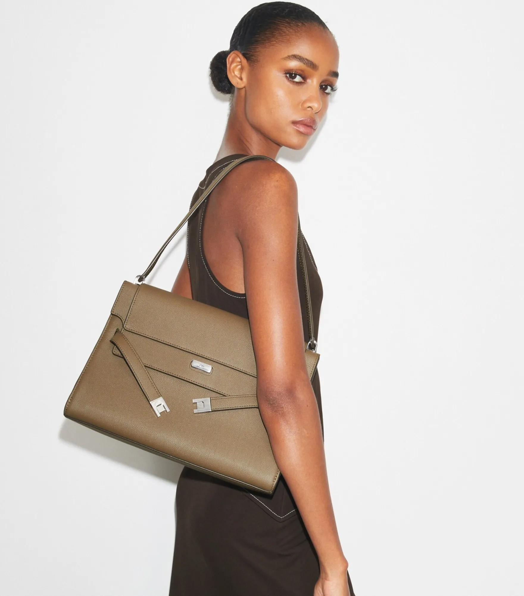 GROSSE LEE RADZIWILL SCHULTERTASCHE