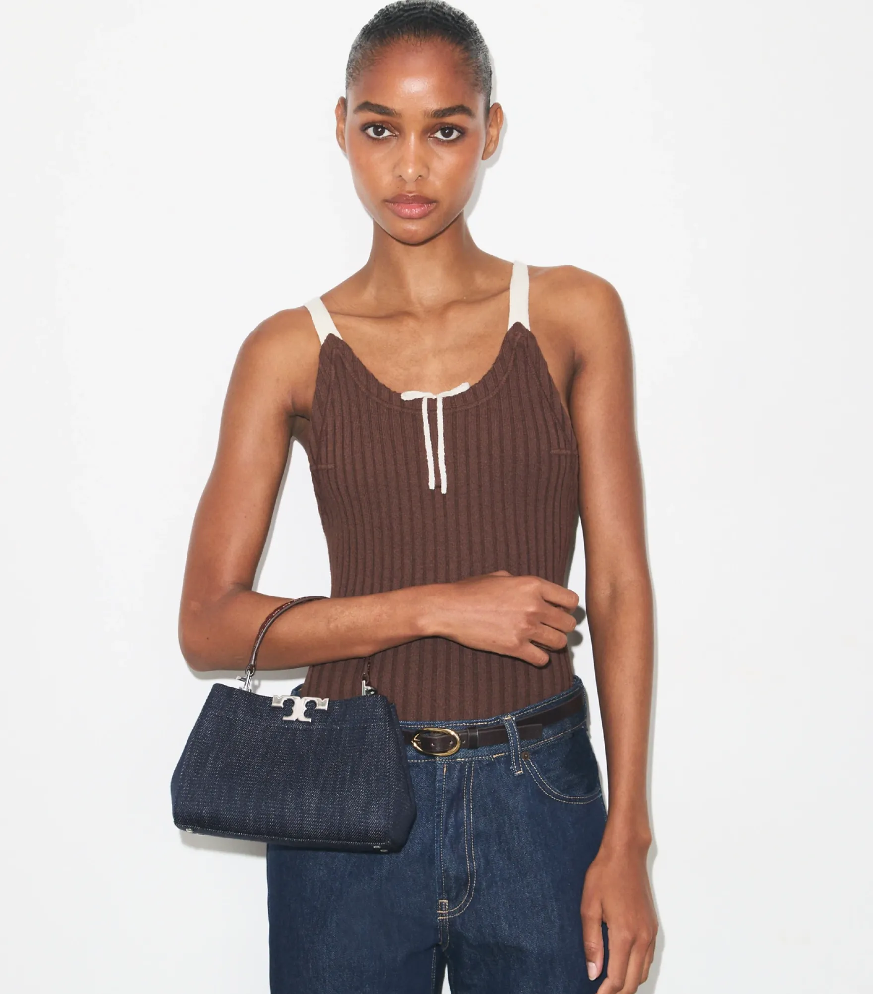 MINI ELEANOR HENKELTASCHE AUS DENIM