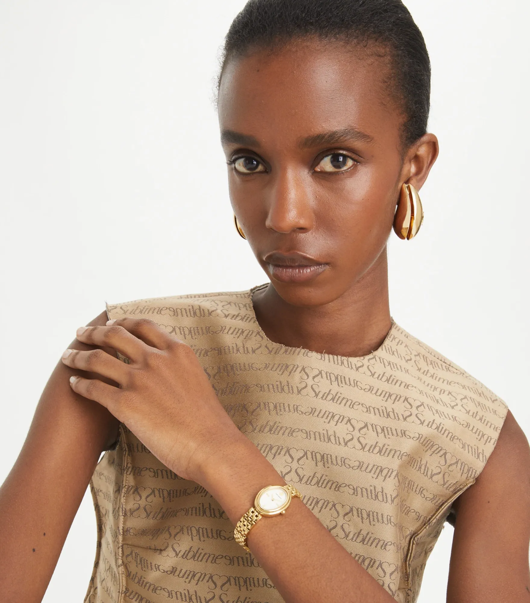 OVALE ARMBANDUHR