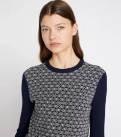 PULLOVER AUS FUNKTIONSSTRICK MIT T-MONOGRAMM
