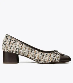 PUMPS MIT ZEHENKAPPE