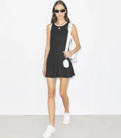 RACERBACK-TENNISKLEID AUS JERSEY