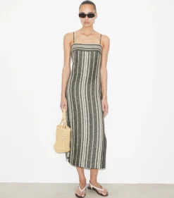 RÜCKENFREIES LEINENKLEID