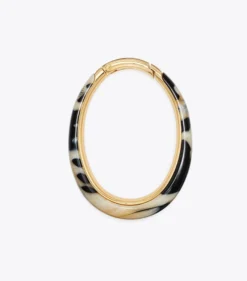 RING MIT PIERCINGDETAIL