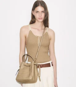 ROMY BUCKET BAG MIT KROKOPRÄGUNG