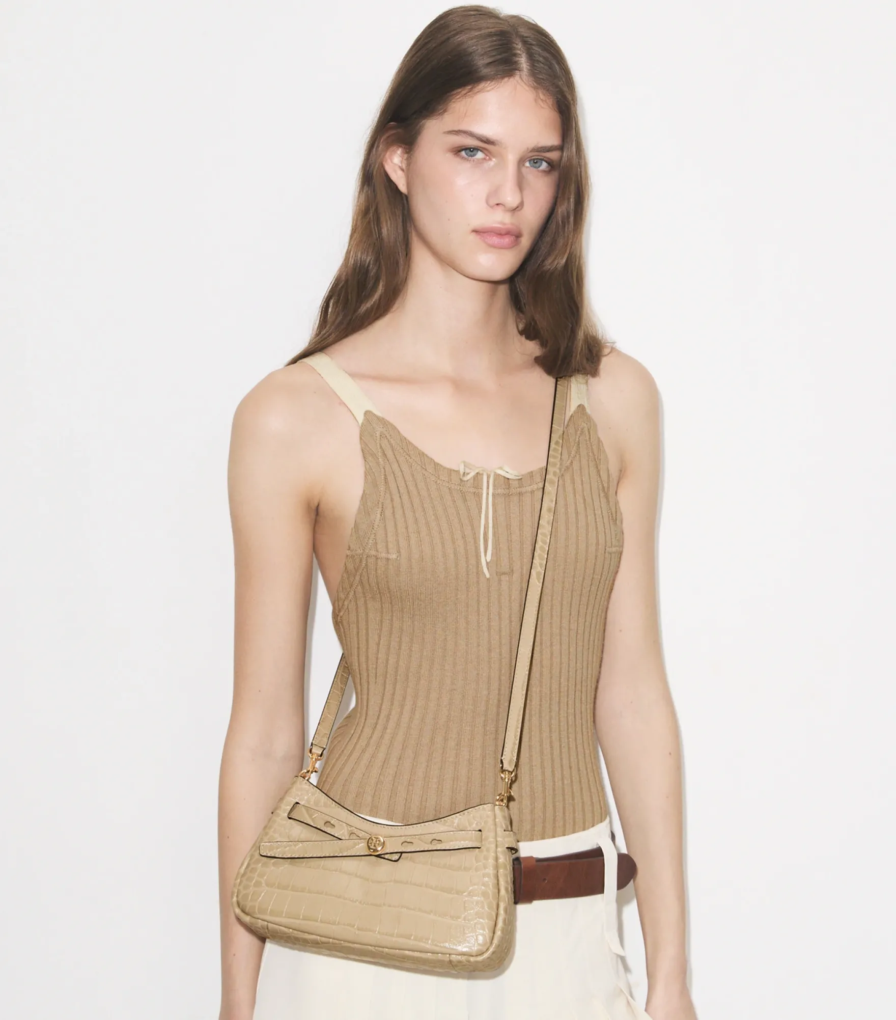 ROMY CROSSBODY BAG MIT KROKOPRÄGUNG UND REISSVERSCHLUSS