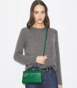 SCHLANKE ROMY TASCHE MIT TRAGEGRIFF OBEN