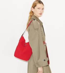 SCHMALE BUCKET BAG AUS WILDLEDER