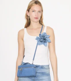 SCHMALE ROMY TASCHE AUS NUBUKLEDER MIT TRAGEGRIFF OBEN