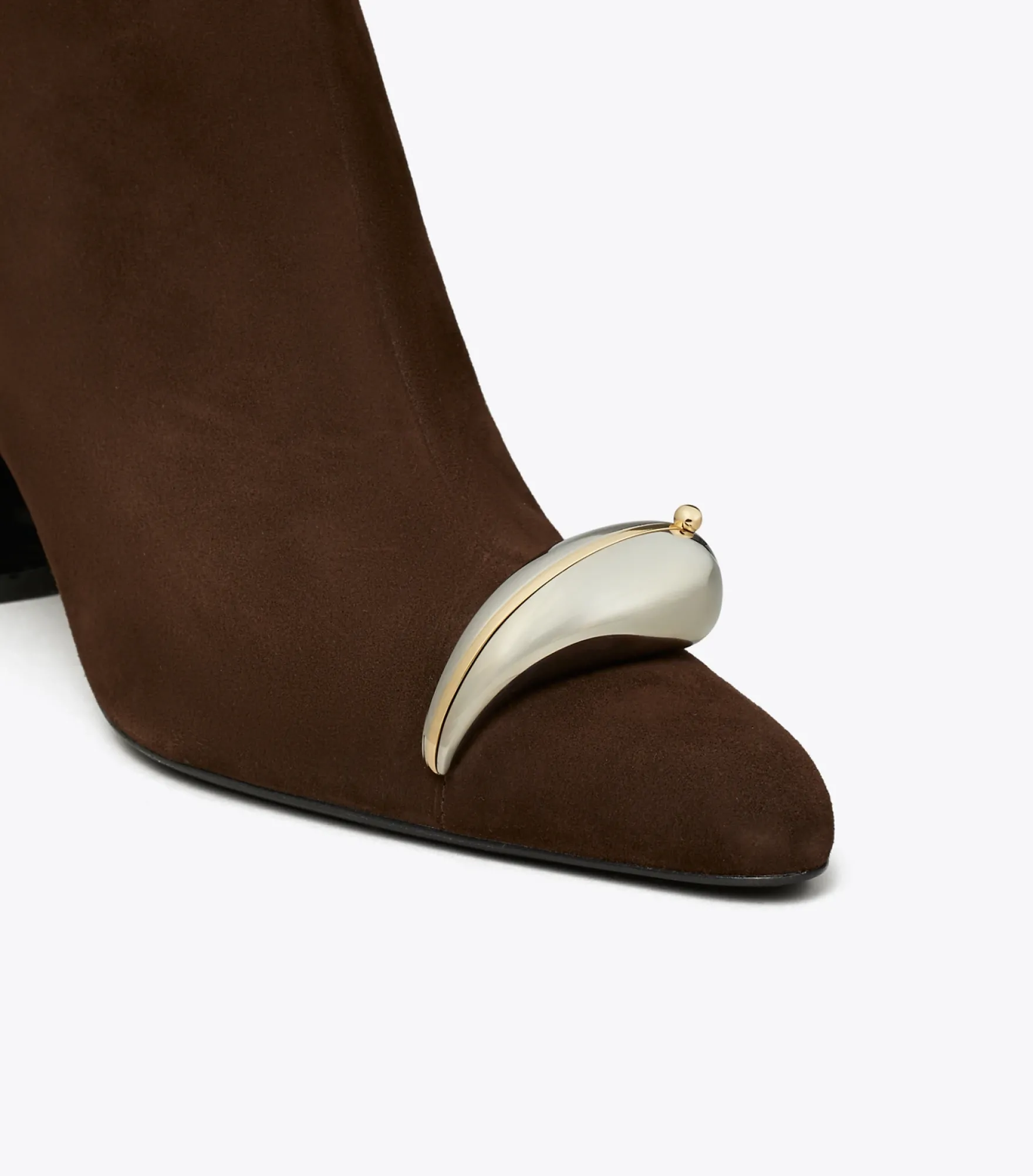 STIEFELETTE MIT PIERCING-DETAIL