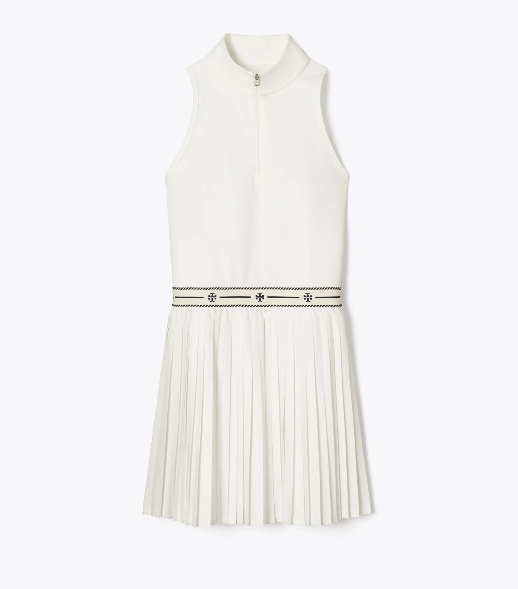 TENNISKLEID MIT VIERTELREISSVERSCHLUSS UND FALTEN