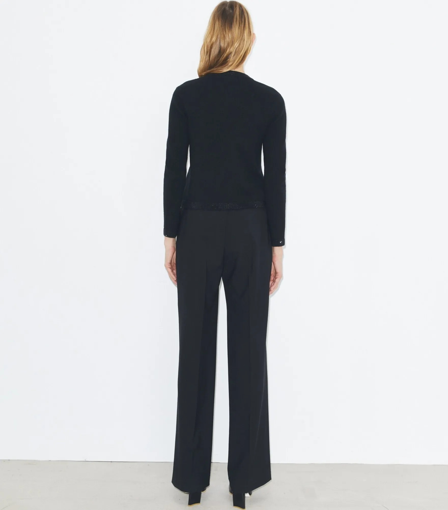 VERZIERTER KENDRA CARDIGAN AUS WOLLE